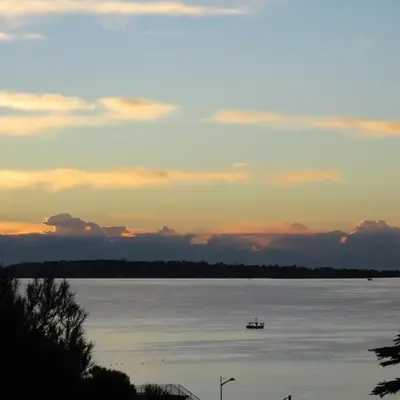 Beau 2 pièces 3 étoiles Vue Mer Garage Privé 150m plages wifi