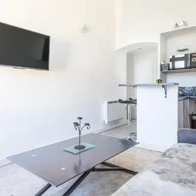 IMMOGROOM - Center - Modern - 10 min from Palais des Festivals