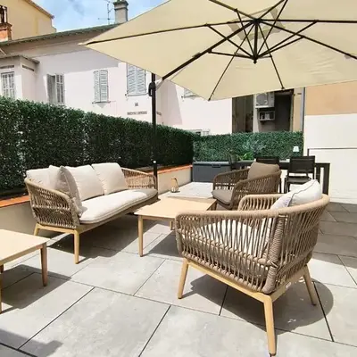 Cannes Spacious 4 Bedroom Apartment with Sunny Terrace