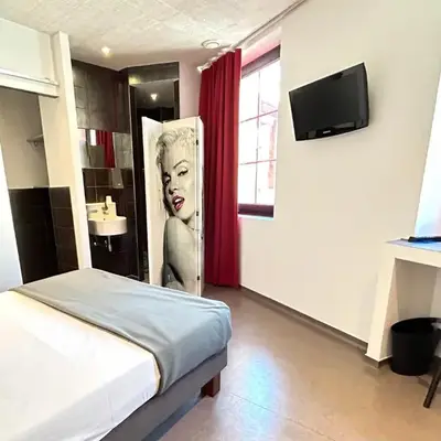 7Art Hotel