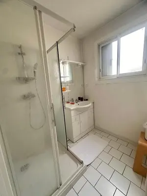 a bathroom with a shower and a sink at AGENCIA appartement 2 chambres LE CORFOU in Cannes