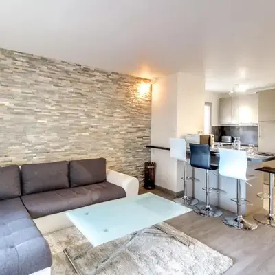 IMMOGROOM- Renovated - Wifi - Close to everything