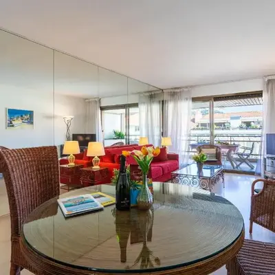 Residence Gray d'Albion 2P BLA584