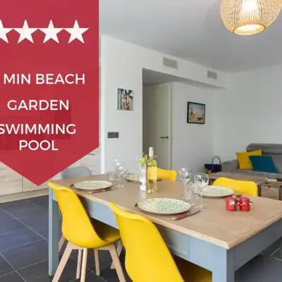 2-Br with Garden and Pool in the Heart of Palm Beach