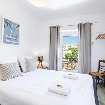 Joli appartement à côté du Palais des Festivals