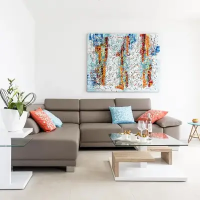 PLAGE Ground floor apartment on seafront with large terrace