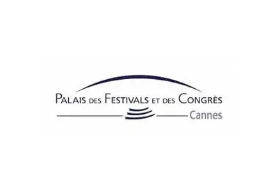 a sign that reads pajas des festivals pt dos concerts at Studio Léa in Cannes