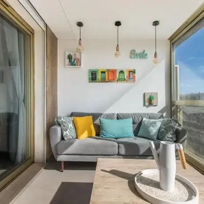 LB Vacation Rentals I Admire Panoramic Ocean Views Through Walls of Windows