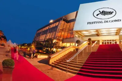 a red carpeted staircase in front of a building at Cannes 78 rue meynadier plage, Mipim Festival 3 minutes à pieds in Cannes