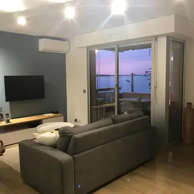 Magnifique appartement pied dans l'eau
