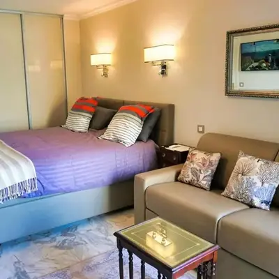 Studio Cannes center next to Croisette and rue d'Antibes