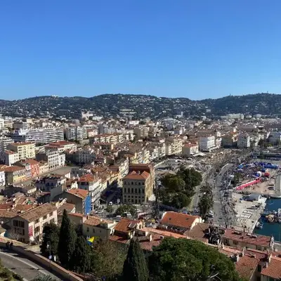 Centre Ville Calme Festivales Plages