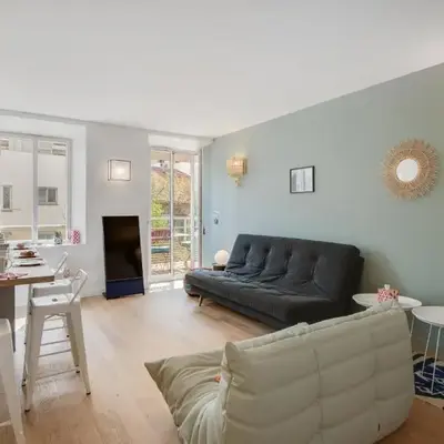 Gold Apartment