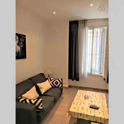 C038-Elegant apt a few steps from beaches - Le Suquet