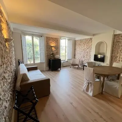 C054-Bel Appartement Lumineux au Coeur du Suquet