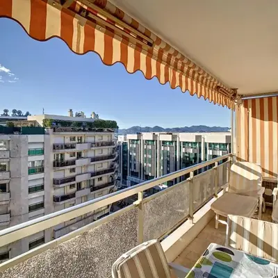 Studio luxueux et spacieux avec terrasse