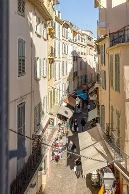 an overhead view of a city street with buildings at Appartement 2P centre de Cannes avec balcon in Cannes
