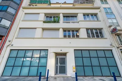 an apartment building in the city of london at Brand new 2 bedrooms heart of Cannes in Cannes