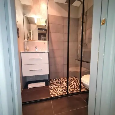 a bathroom with a shower and a toilet at Cannes apartment - city center, AC / wifi in Cannes