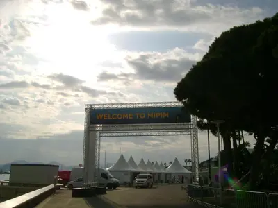 a sign that says welcome to miami in a parking lot at Apartment Rue St Antoine in Cannes