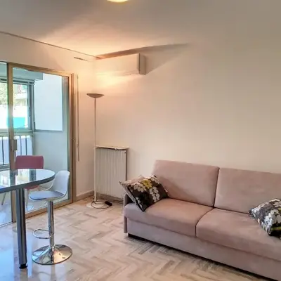 HENRI CAMILLE REAL ESTATE - Latour - Studio 150m Martinez