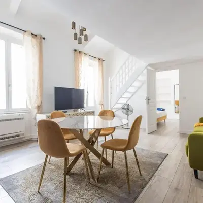 LB Vacation Rentals I Duplex Commandant Andre 65m2 I Casa d'Azur