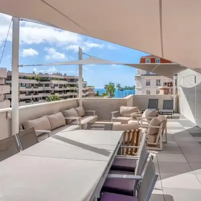 REF 1071 - Cannes Center - 5mins to the Palais des Festivals