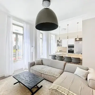 Cannes Vidal Rue Antibes SNCF station 2 mn 1 BR new 2024 quiet building hyper center by Olam Properties