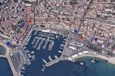 a map of a city with three red dots at Appartement 33 m2 comme une junior suite - vue Port et Palais des festivals in Cannes