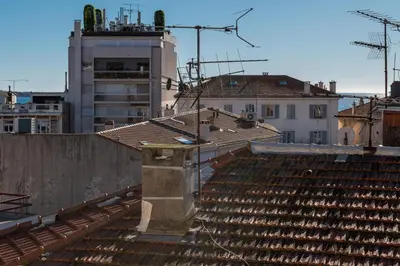 a view of a rooftop of a city with buildings at Le Laeti - 600m plage - Verrière Côte d'Azur in Cannes