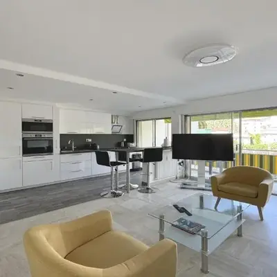 Charming 2 room