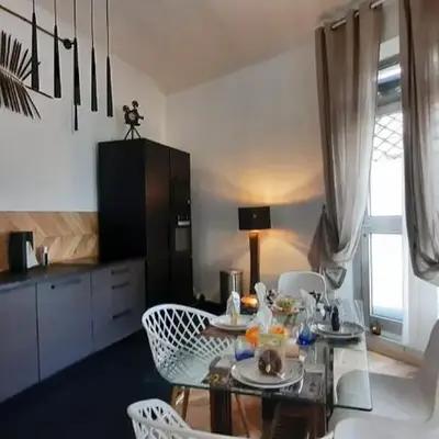 Appartement Loft ATYPIQUE et ravissant de 60 m2 Nouveau