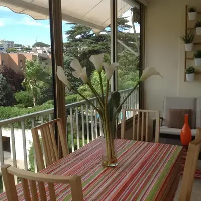 Spacious studio in the center of Cannes nice terrace easy walk to the Croisette and Palais - 1923
