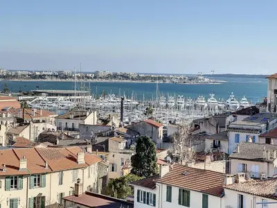 a view of a city with boats in the water at SUQ3 - Très beau 2 pièces avec terrasse in Cannes
