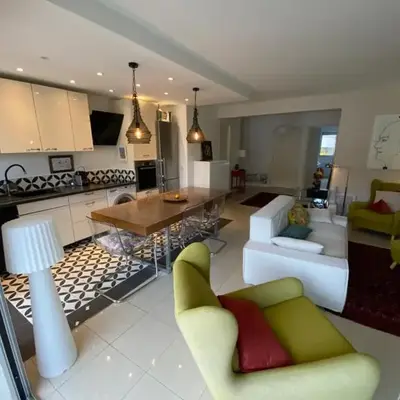 Grand appartement de style avec parking - Cannes