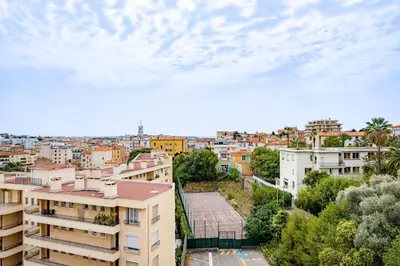 an aerial view of a city with buildings at Cannes au Calme à 10 mn à pieds du centre, aperçue mer - Parking gratuit in Cannes